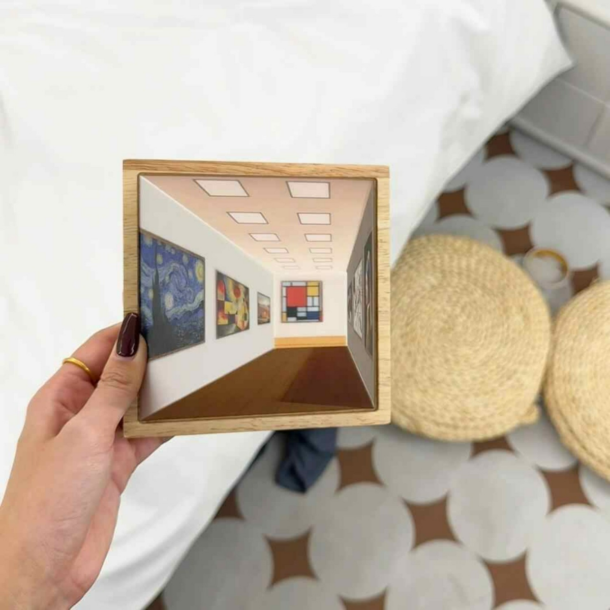 3D Illusion Night Light — product image 3