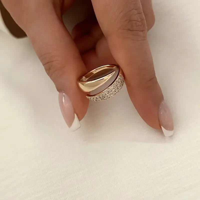 Elegant Adjustable Sparkle Ring — product image 4