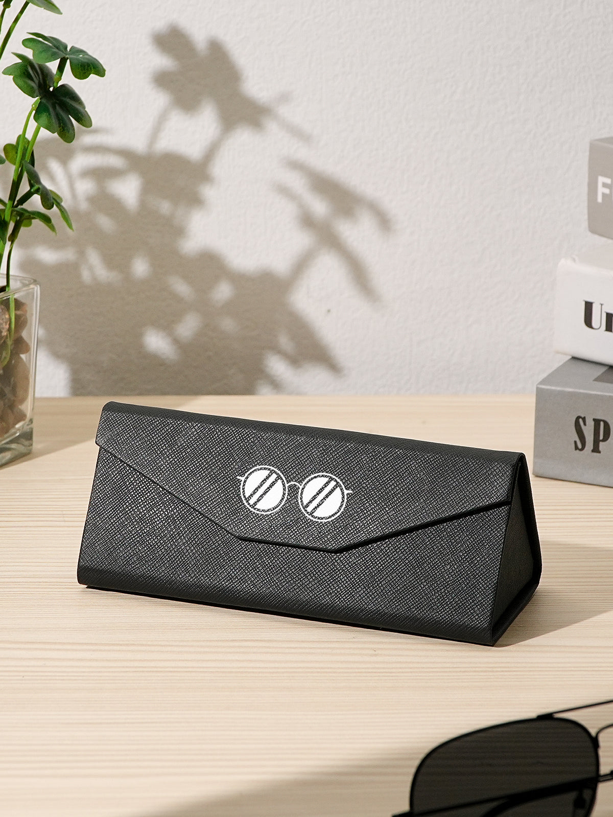 Custom Logo PU Leather Eyeglass Case – Birthday & Father’s Day Gift — product image 5