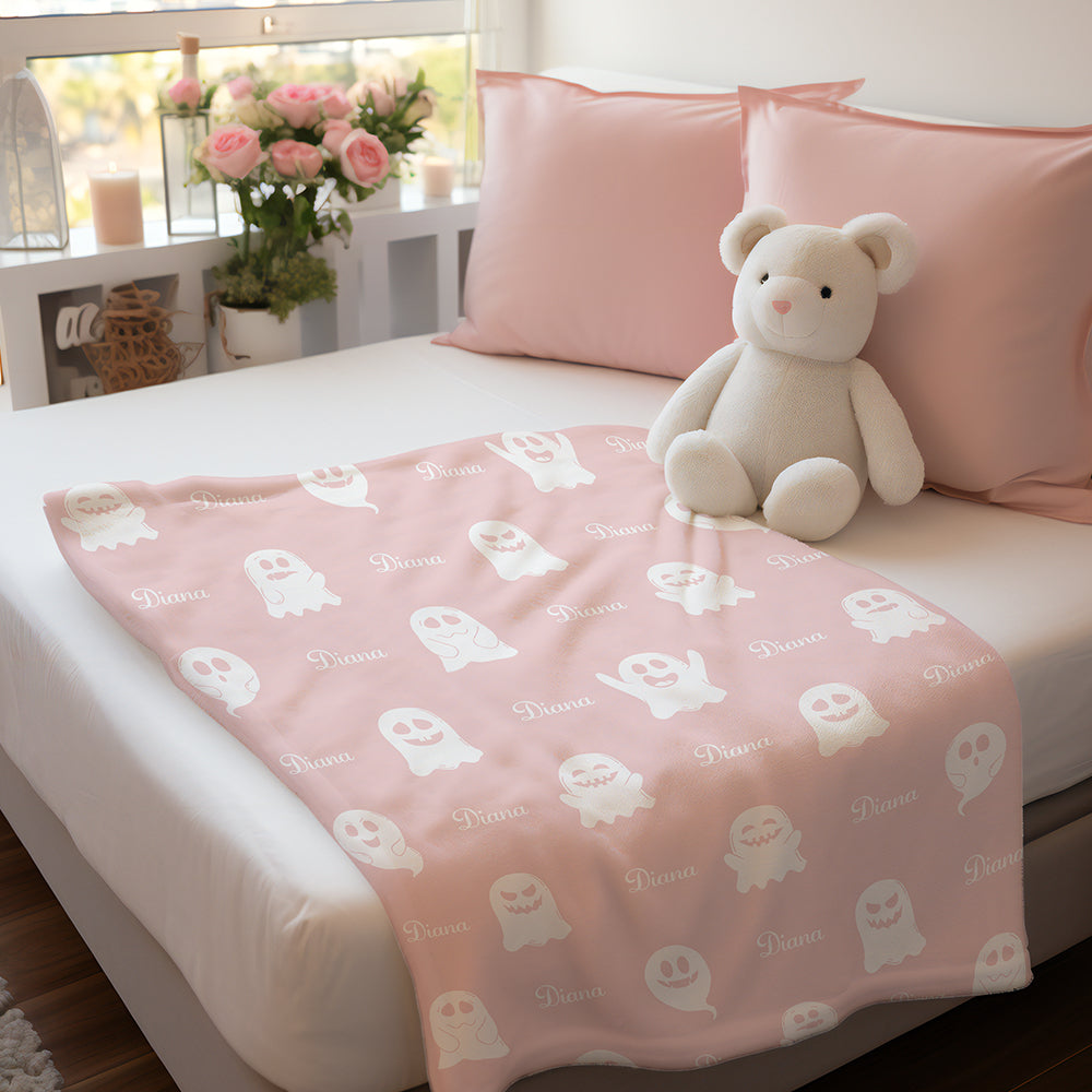 Personalized Name Spooky Ghost Pattern Blanket – Custom Name Engraving Halloween Gift — product image 2