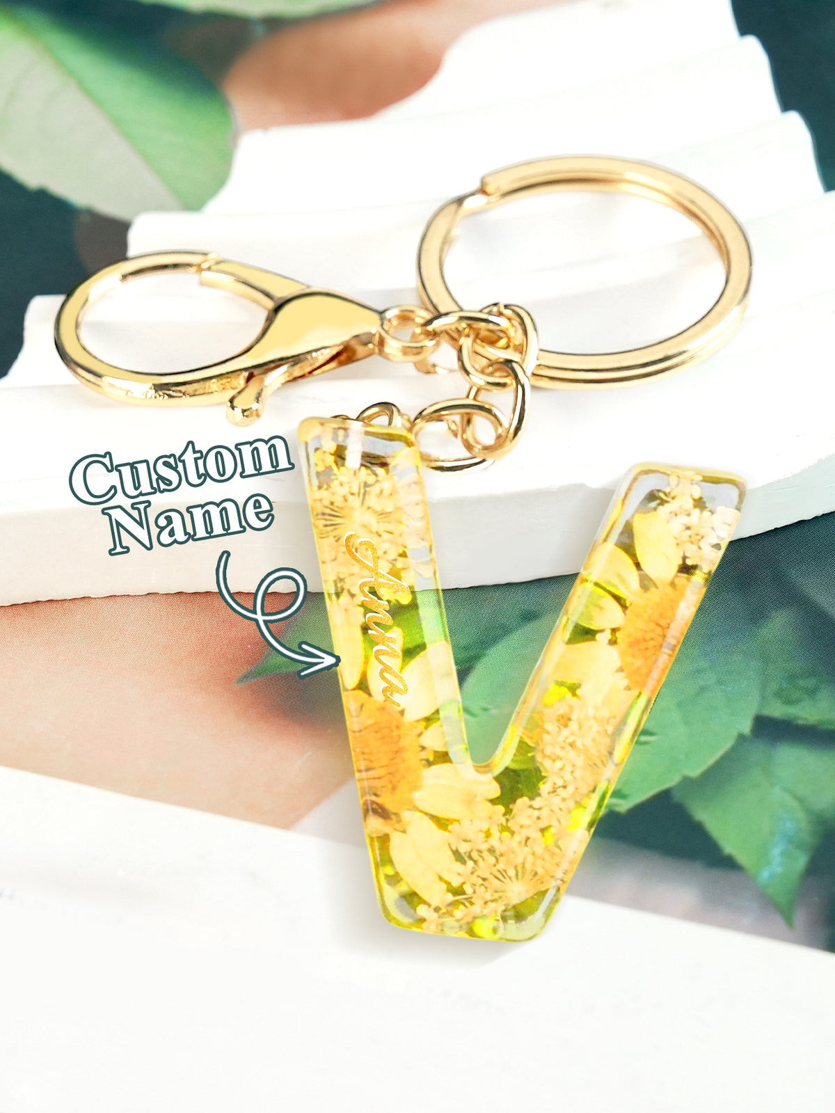 Personalized Name Light Yellow Dried Flower Letter Keychain – Custom Alphabet Bag Charm