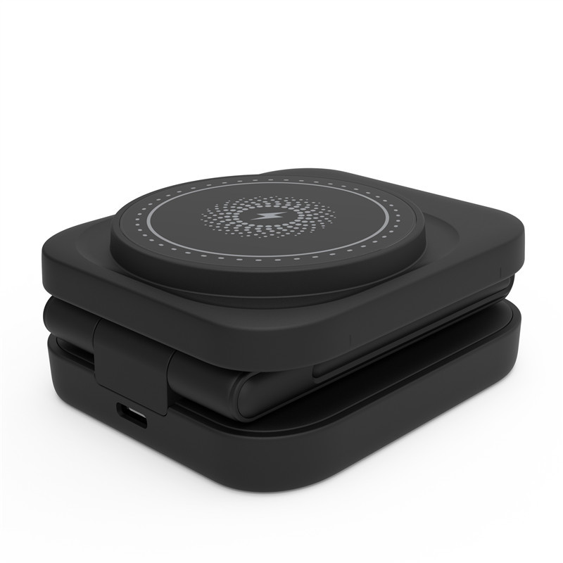 3 IN 1 FOLDABLE WIRELESS CHARGER — product image 3
