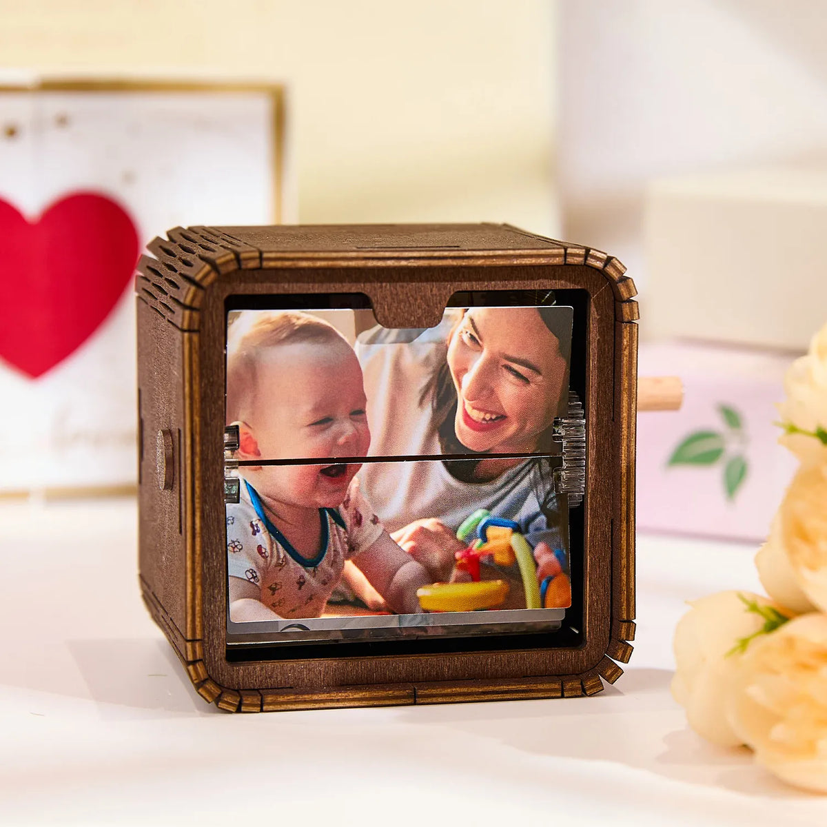 Custom 16 Photo Music Flipbook Wooden Album with Light — product image 7